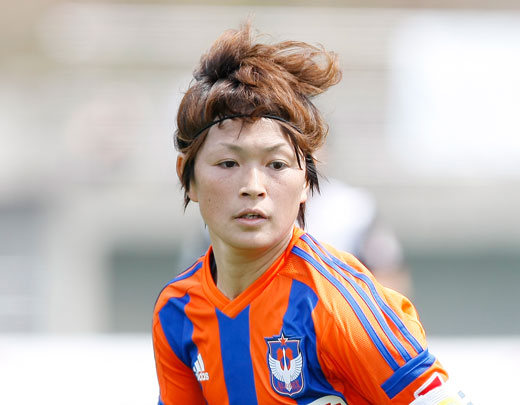 レディース・上尾野辺めぐみ選手 プレナスなでしこリーグ2014ベストイレブン選出のお知らせ