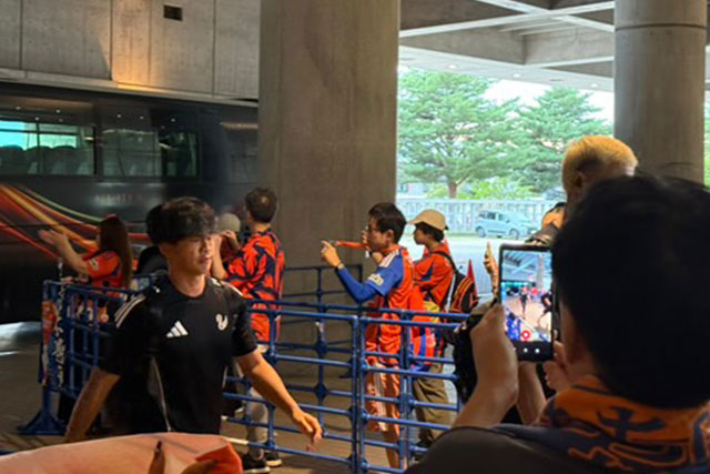 チームバスウェルカムクルー