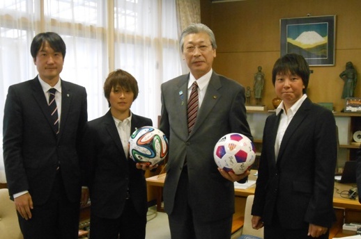 【フォト日記】レディース 新発田市長表敬訪問