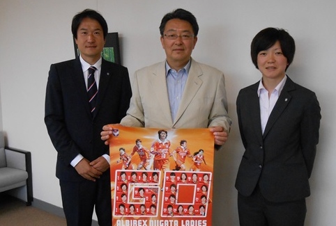 【フォト日記】能仲監督、中村選手が十日町市を表敬訪問