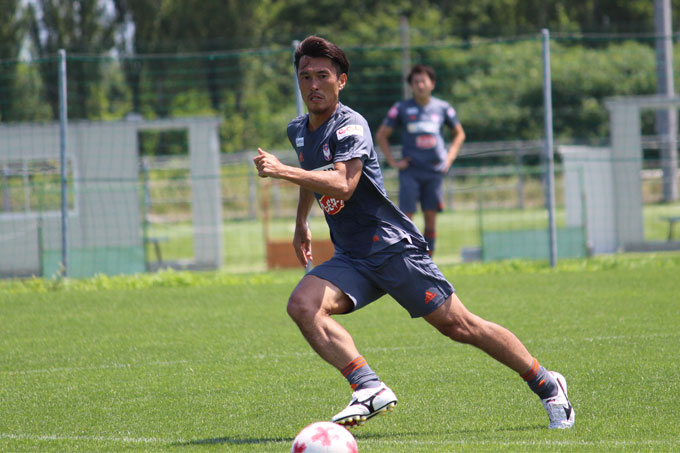 【フォト日記】妥協せず&「西区民デー」サッカー教室＆選手交流会を開催