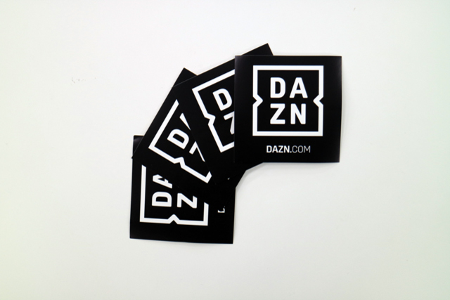 「2019DAZN年間視聴パス」ご購入のラストチャンス！ 3月23日（土）アビスパ福岡戦でご購入いただくとDAZNタオルマフラープレゼント！ ご契約者にはステッカー!!