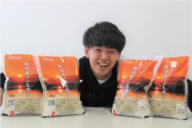 【フォト日記】キッズサッカークリニック＆新潟産コシヒカリ贈呈
