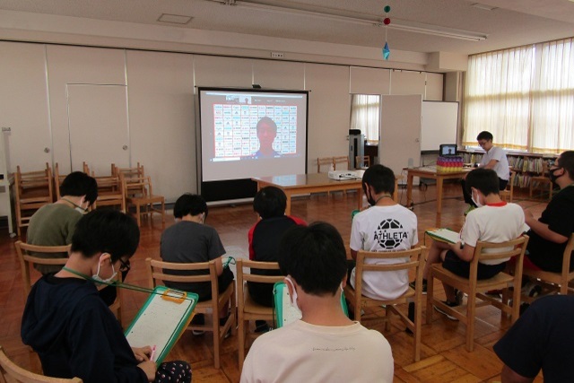 【フォト日記】秋山裕紀選手が南魚沼市立北辰小学校でキャリア教育の授業を実施