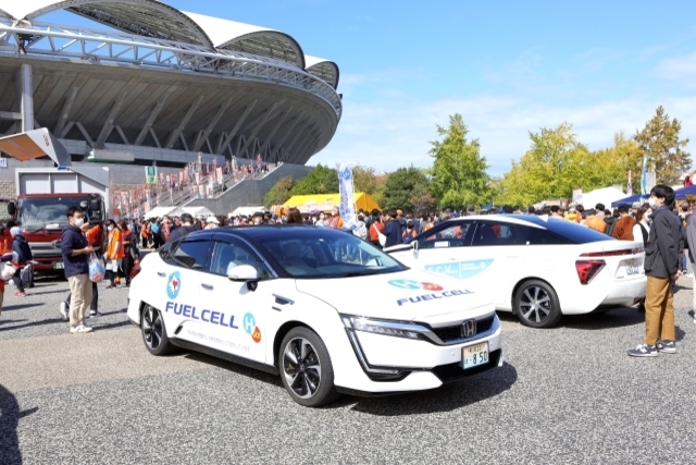 ビッグスワンに次世代自動車が登場！FCV（燃料電池自動車）とEV（電気自動車）車両展示のお知らせ
