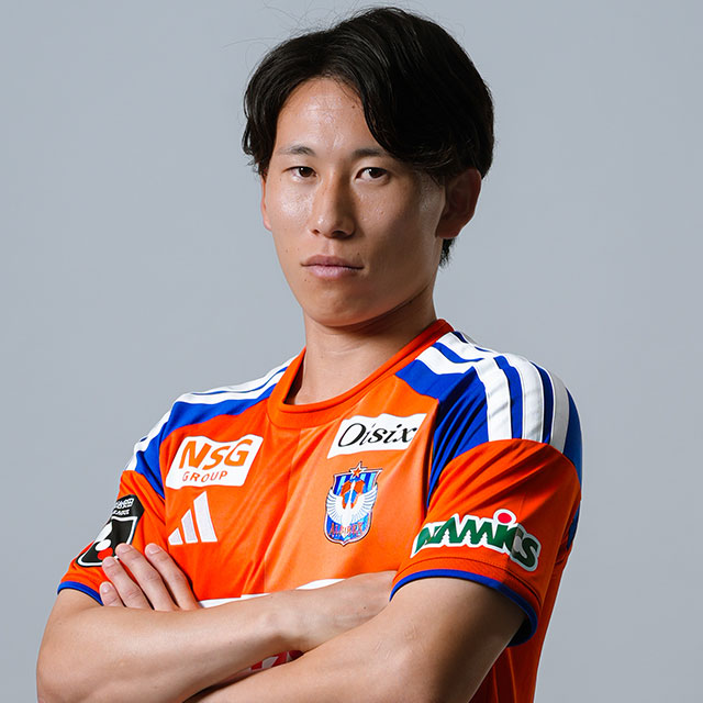 新井 泰貴