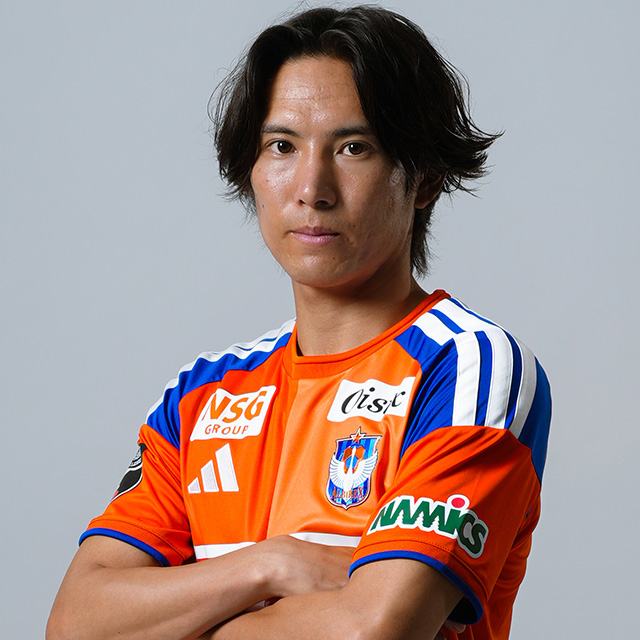 前田 椋介