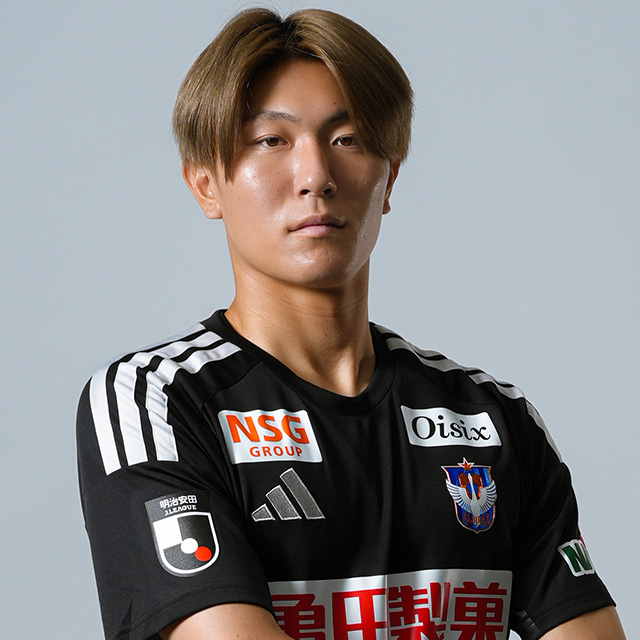 内山 翔太