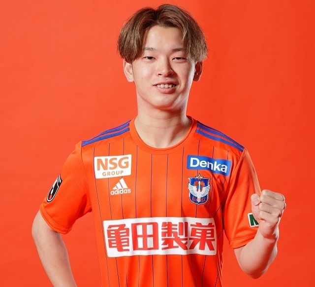 亀田製菓株式会社 ユニフォームパートナー（胸）契約締結（継続